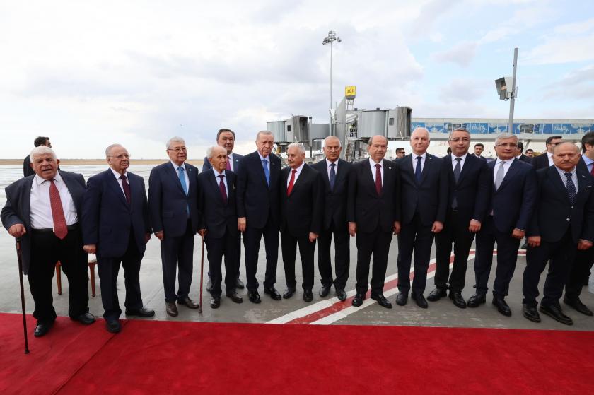 Erdoğan Kıbrıs'ta tepkilere rağmen milyarlık 4. Saray'ın açılışını yaptı