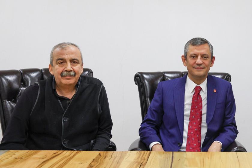 Özgür Özel’den taziye mesajı: “Ömrünü barış yolunda harcadığına şahidiz”