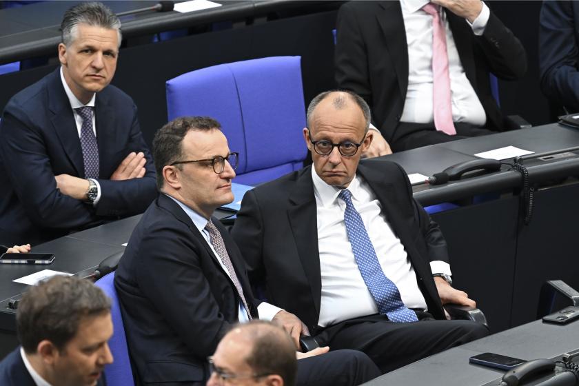 Merz ilk turda başbakan seçilemedi: Almanya’da siyasi kaos kapıda mı?