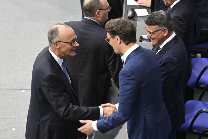 Almanya tarihinde ilk: Friedrich Merz ikinci turda başbakan seçildi