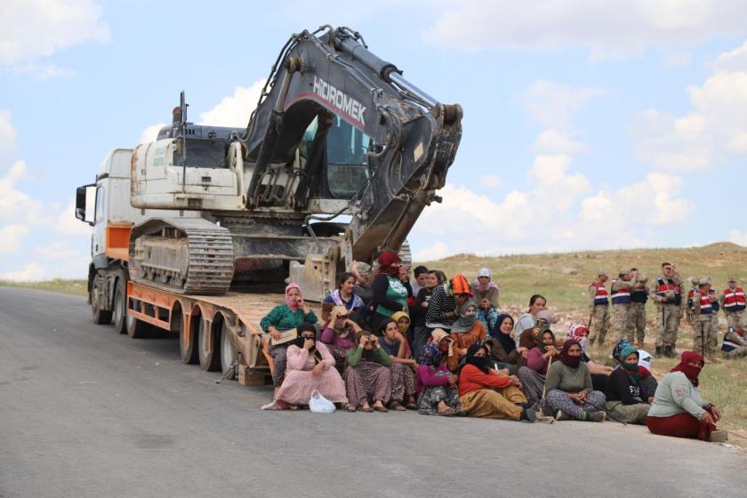 Mardin'de yurttaşlar GES'e karşı direniyor: "Göç etmek istemiyoruz"