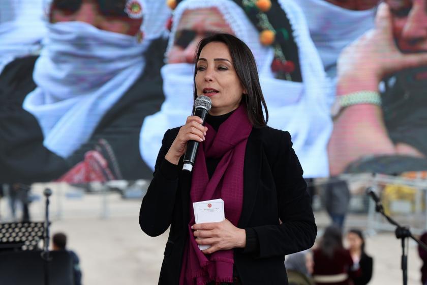 Tülay Hatimoğulları: En önemli gelişme demokratik ve hukuki zeminin inşası olacak