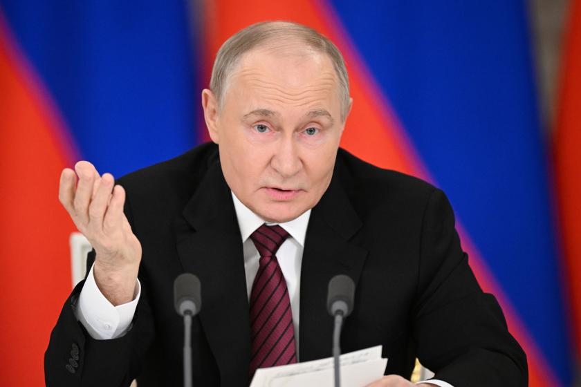 Ateşken ilan eden Putin, İstanbul'da 15 Mayıs'ta doğrudan müzakere önerdi