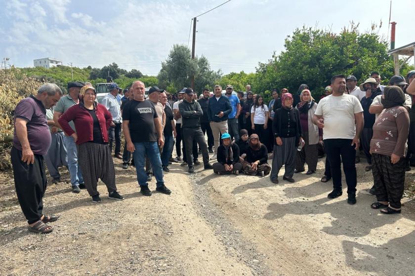 Mersin'de narenciye bahçeleri mezarlık yapılmak isteniyor: Köylüler nöbete başladı
