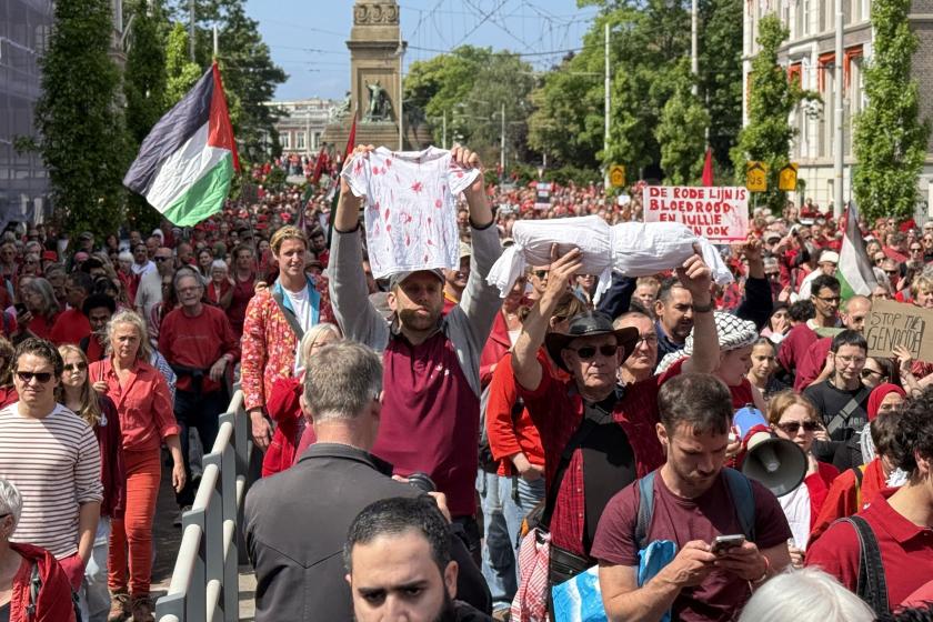Hollanda’da Filistin halkıyla dayanışma gösterisine 100 bin kişi katıldı
