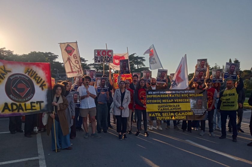 Koç Holding önünde Tahsin Nihadioğlu için 'adalet' talebi
