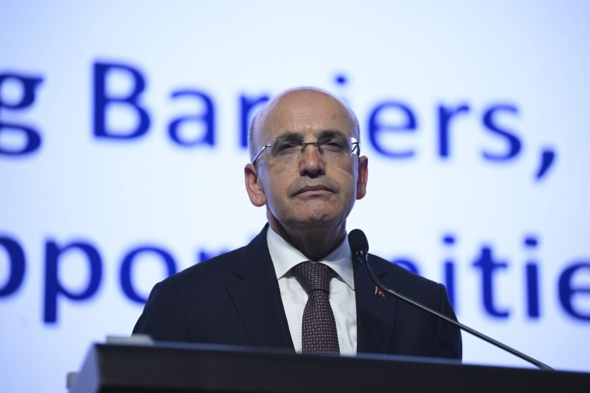 Bakan Şimşek, kemer sıkma politikasının sonuç verdiğini savundu