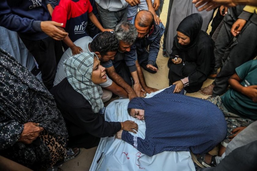 İsrail'in Gazze Şeridi'ne saldırılarında hayatını kaybedenlerin sayısı 54 bin 927'ye yükseldi