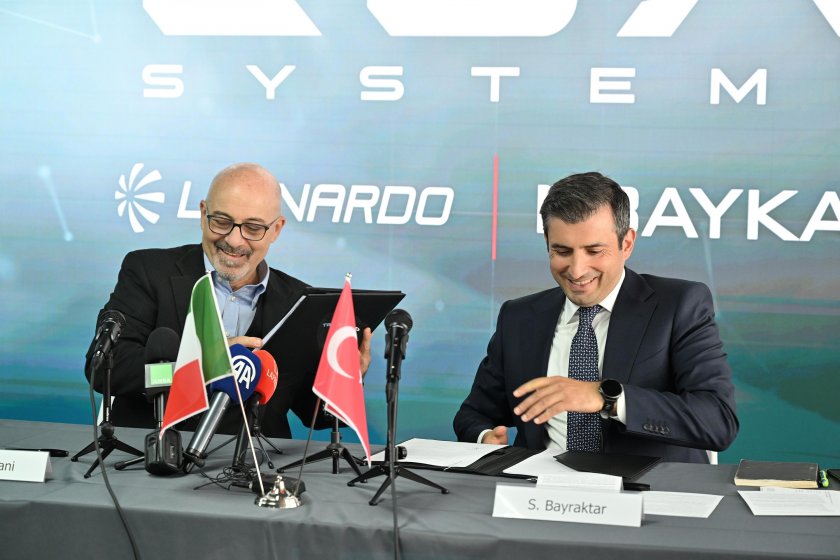 İsrail'e silah satan Leonardo şirketinden Baykar'a övgü