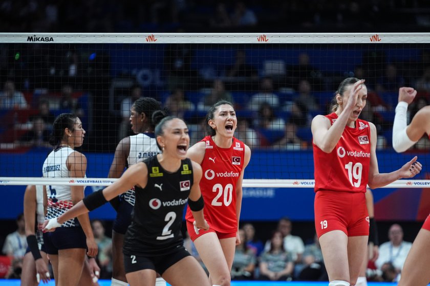 A Milli Kadın Voleybol Takımı, Dominik Cumhuriyeti'ni 3-0 mağlup etti
