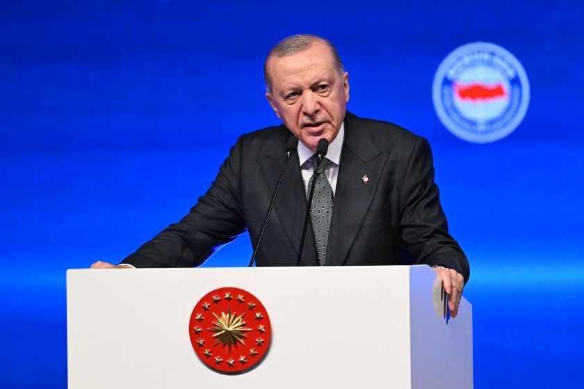 Erdoğan Trump'a yine söz söylemedi, muhalefete yüklendi