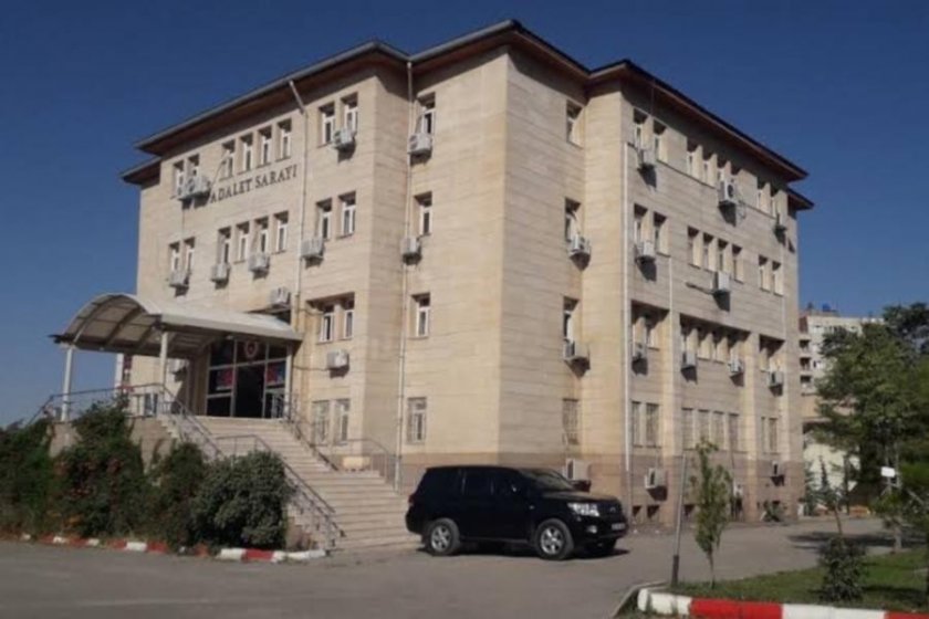 Fuhşa sürüklenen çocuk silahla fuhşa zorlandığını anlattı | Mahkeme sanıkların tutuklama talebini reddetti