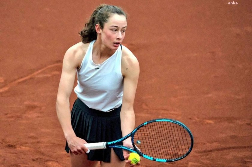 Zeynep Sönmez, Wimbledon'a 3'üncü turda veda etti