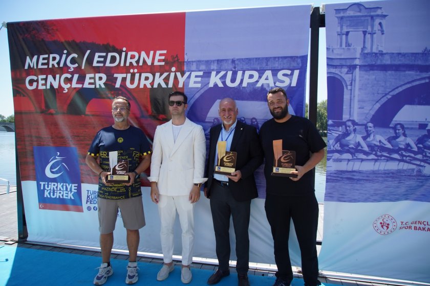 Gençler Türkiye Kupası Kürek Yarışları tamamlandı