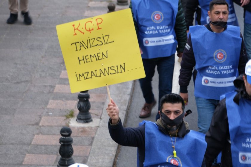 Kamu işçisine yetki oyunu