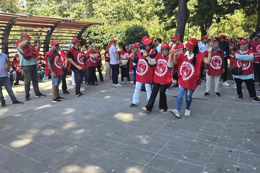 İstanbul Üniversitesi işçilerinden yürüyüş: Kamu çerçeve protokolü tavizsiz imzalansın