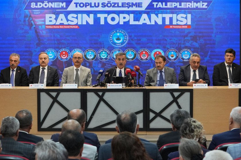 Kamu-Sen, toplu sözleşme taleplerini açıkladı: Tüm memur ve emeklilere 7 bin 500 lira seyyanen zam yapılmalı
