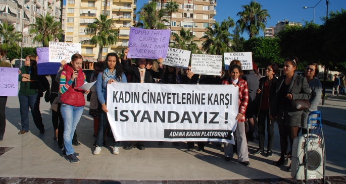 ‘Kadınların hayatı sizin elinizde değil’