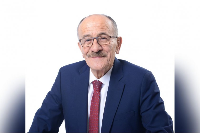 AKP'li Beyşehir Belediye Başkanının vatandaşı makamında darbettiği iddiası