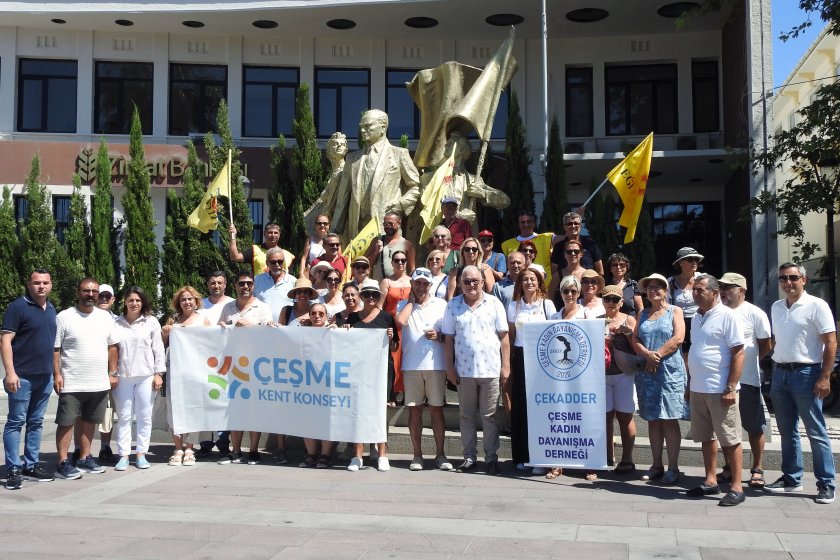 Çeşme halkı susuzluğa isyan etti: Karareis Barajı'ndan ilçeye su verilsin