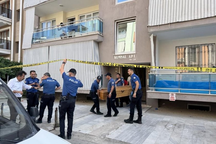 Denizli'de bir kadın ve 2 çocuğu evli olduğu polis memuru tarafından öldürüldü