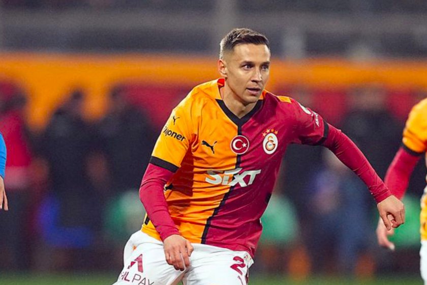 Fransa basını duyurdu: Galatasaraylı Frankowski 8 milyon avroya transfer oluyor