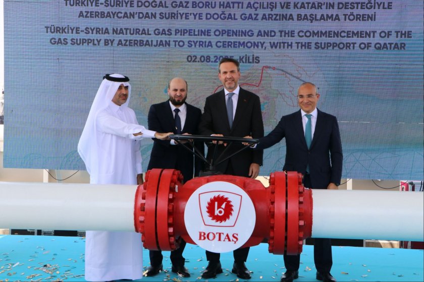 Türkiye üzerinden Suriye'ye doğalgaz akışı başladı