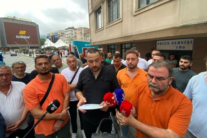 Çoruh Elektrik Dağıtım Şirketi'nde işten çıkarmalara protesto: "Bugün 20 yıllık emeğimiz bir kalemde silindi"