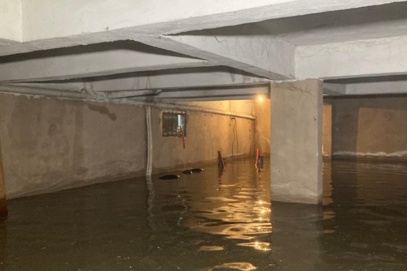 Ankara'da yağış nedeniyle bazı evleri su bastı
