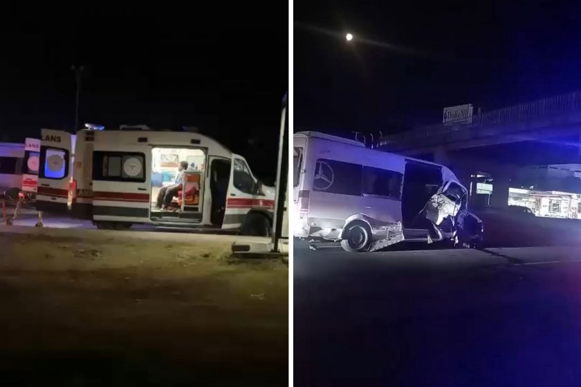 Yalova'da işçi servisi, çöp kamyonuna çarptı: Üç kişi yaralı