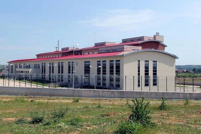 Kırklareli GGM’ de göçmenler insanlık dışı koşullarda yaşıyor