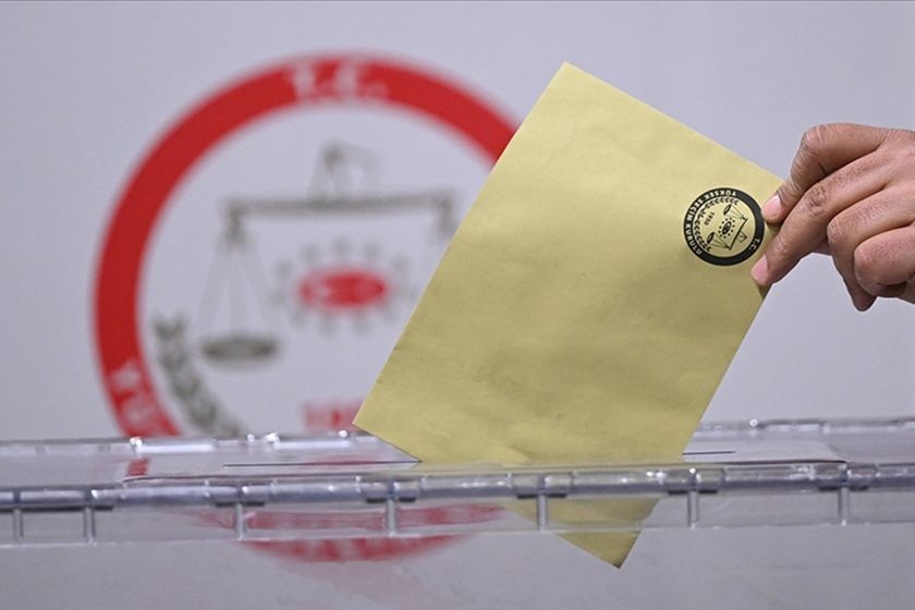 Sahte diploma tartışmalarında YSK'ya sızma iddiası