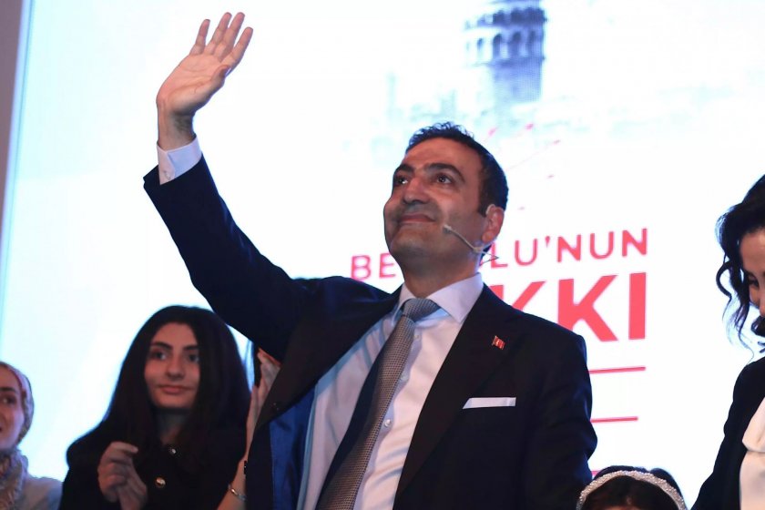 Tutuklu Belediye Başkanı Güney'e tek sıra dayatıldı