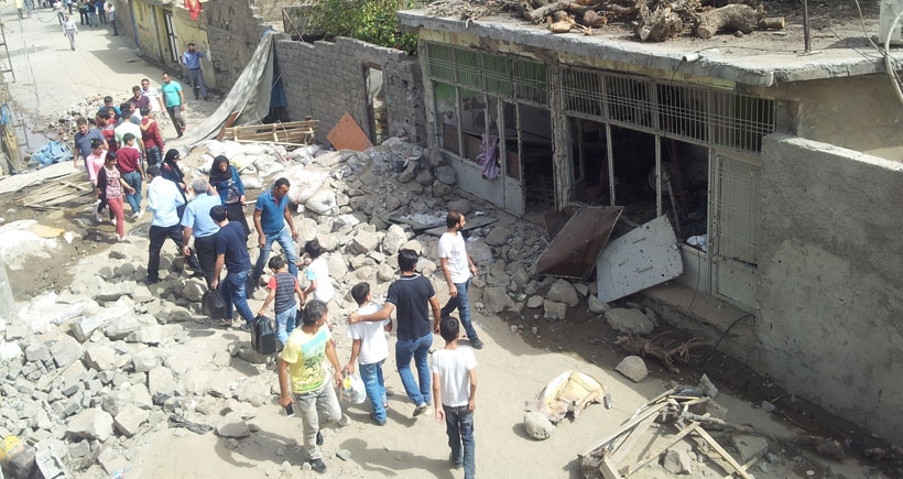 Bombaların ve kurşunların hedefi olan cizre halkı: Bu saldırılar halkı sindiremez