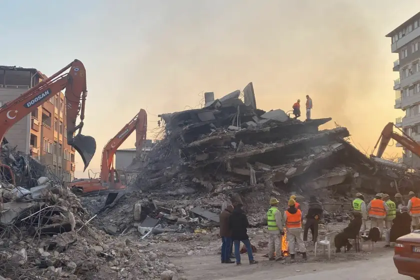 İstinaf Cemil Çapar Apartmanı davasında kararı bozdu: Yeniden bilirkişi raporu alınacak ve HTS kayıtları incelenecek