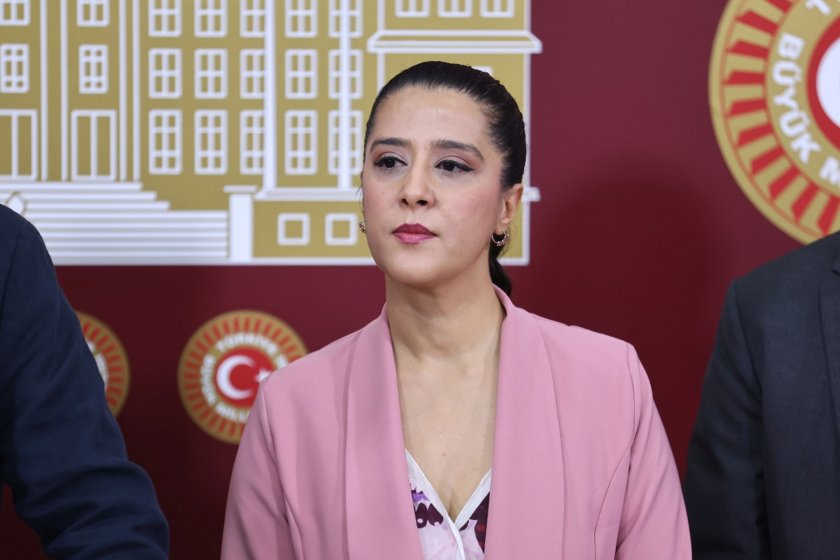 Sevda Karaca: “Yüksek Hakem adı verilen şike kurulu iktidarın sopasıdır, sefalet zammını reddediyoruz”