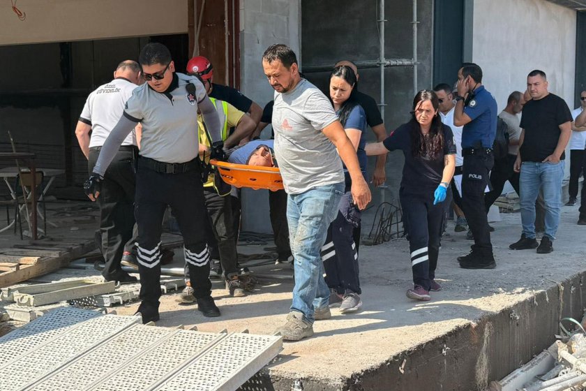 Akdeniz Üniversitesi kampüsünde iş kazası: Su deposunda merdivenden düşen işçinin bacağı kırıldı