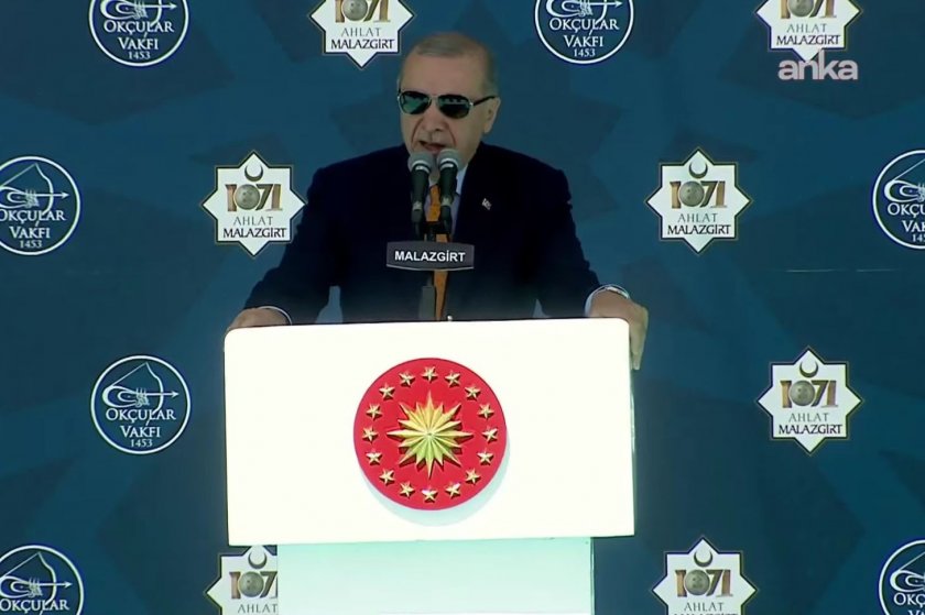 Erdoğan Muş'ta konuşuyor