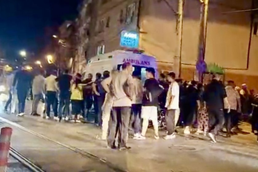 Daha önce de saldırmış: Evli olduğu erkek tarafından bıçaklanan kadın yaşamını yitirdi