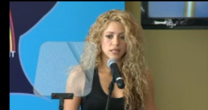 Shakira: Çocuklar savaşın bedelini ödememeli