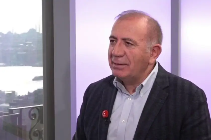 Gürsel Tekin: Gelin kavgaları kapının ardında bırakalım