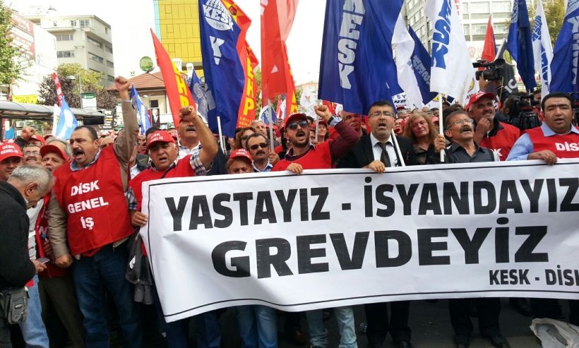 Ankara'da katliama grevle yanıt