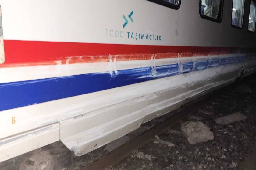 Malatya'da TCDD işçisi hayatını kaybetti: İki lokomotif arasına sıkışarak yaralanmıştı