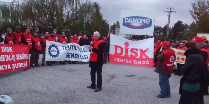 DİSK'ten Danone işçilerine destek