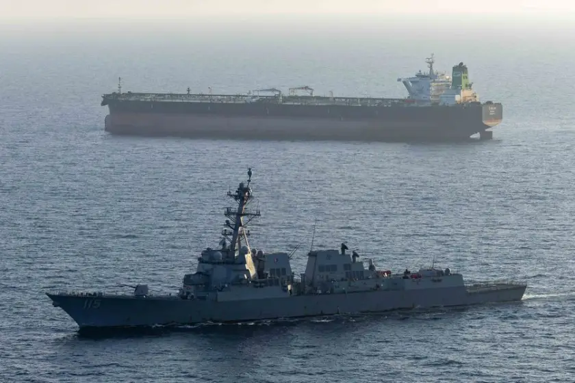 CENTCOM: İran'a yeni saldırı dalgası başladı