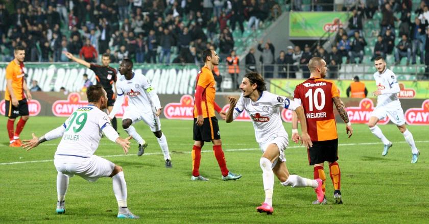 Çaykur Rizespor, Galatasaray'ı uzatmada attığı gollerle 4-3 mağlup etti