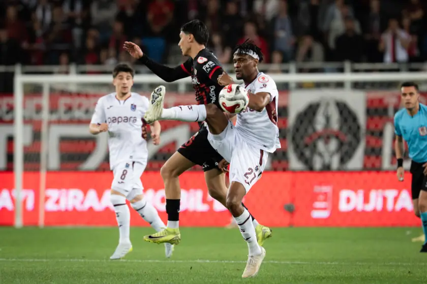 Türkiye Kupası'nda ikinci finalist uzatmalarda belli oldu: Gençlerbirliği-Trabzon: 1-2