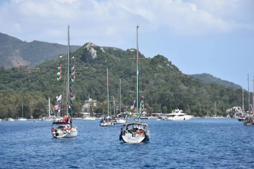 Küresel Sumud Filosu, Rodos Adası'nın doğusunda ilerliyor