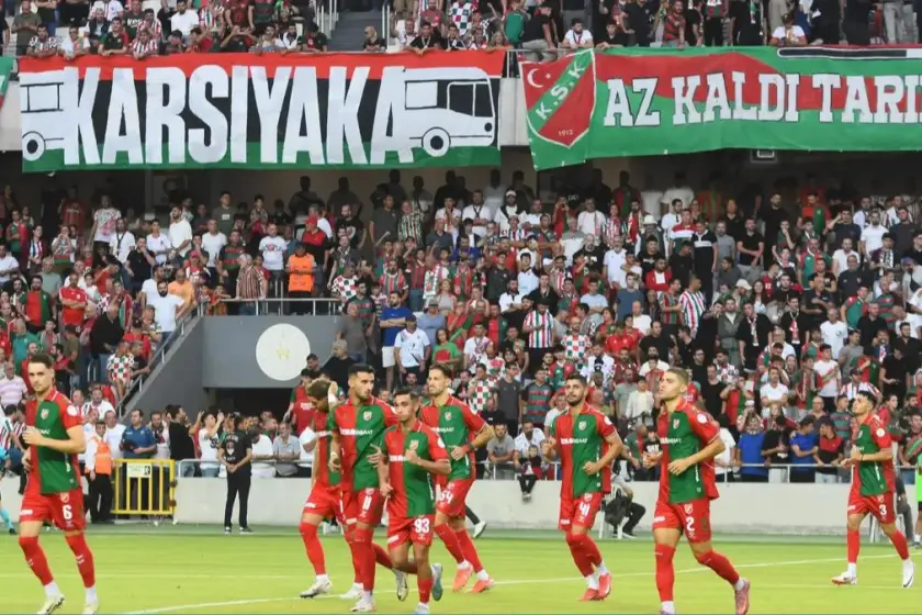 Karşıyaka Spor Kulübü'nde kriz sürüyor: Seçim tarihine isyan, futbolculara ağır ceza