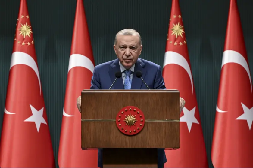 Erdoğan, Kabine toplantısı sonrası konuştu: “Vatandaşlarımdan bize güvenmeye devam etmelerini rica ediyorum”